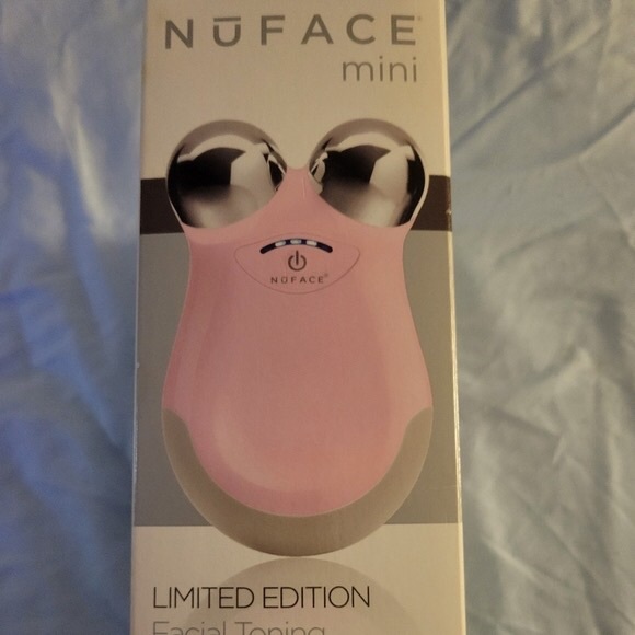 NuFace Other - NuFace mini facial contour devise